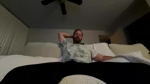 Snapshot of callesalada2 chatting on 05-01-26, 03:22 Whitest Boy Alive online show from 05-01-26, 03:22