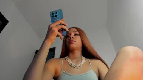 Snapshot of calliedemon_ chatting on 05-08-26, 12:05 Callie online show from 05-08-26, 12:05
