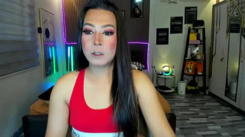 Snapshot of callme_ivyaguas chatting on 07-20-26, 04:49 IVY online show from 07-20-26, 04:49