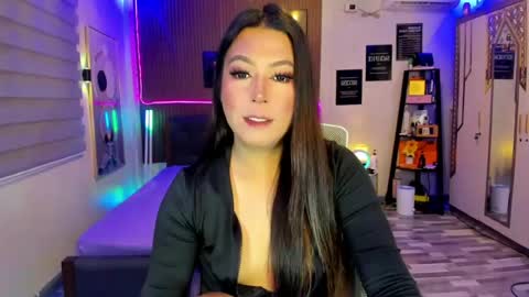 Snapshot of callme_ivyaguas chatting on 07-25-26, 07:39 IVY online show from 07-25-26, 07:39