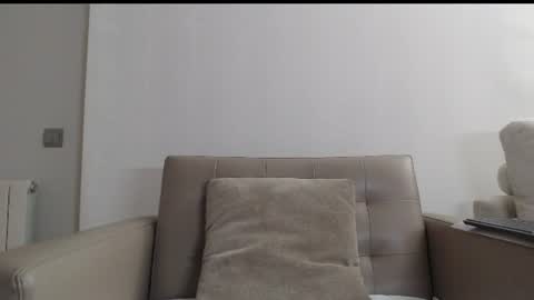 callme_kim online show from 06-10-26, 07:57