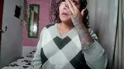 paula online show from 07-31-26, 01:27