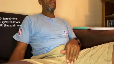 My name is Robert  Dont be shysay hi I love to chat. For requests or dirty talk please use tips  online show from 07-20-26, 05:11