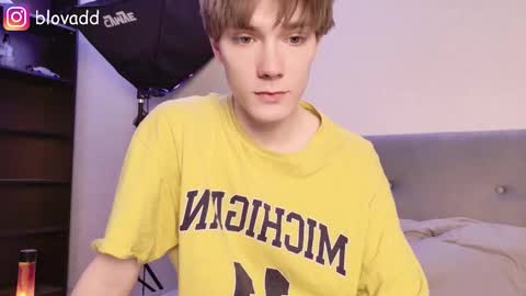 Nick online show from 02-09-26, 04:00