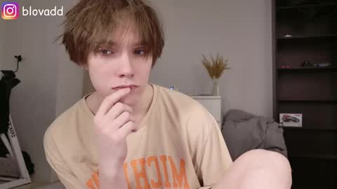 Nick online show from 06-03-26, 11:57