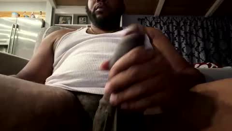 Snapshot of callmerooster chatting on 05-28-26, 06:00 Rooster online show from 05-28-26, 06:00