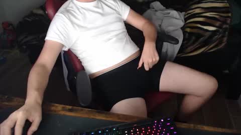 DesertBoy2023 online show from 11-19-25, 06:24