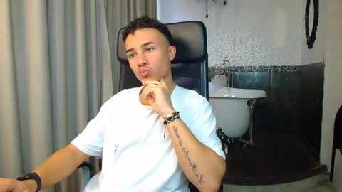 Snapshot of callumpike chatting on 11-07-25, 09:53 CallumPike online show from 11-07-25, 09:53