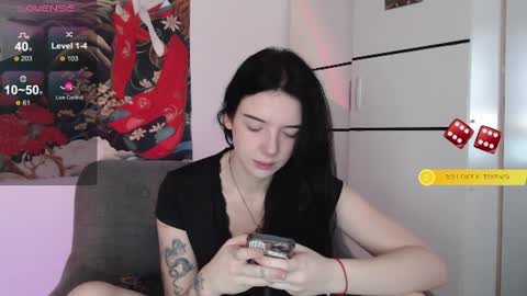 Snapshot of calmlilly chatting on 08-01-26, 06:45 Lilly online show from 08-01-26, 06:45