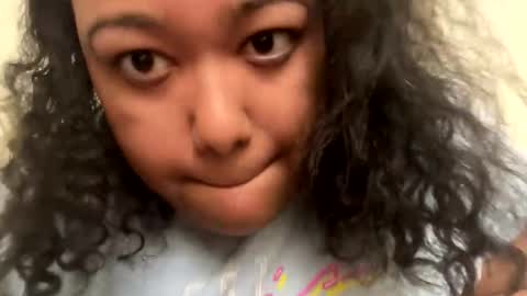 Snapshot of cals9x chatting on 12-27-24, 06:10 camzxoxox online show from 12-27-24, 06:10