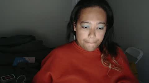 Snapshot of cals9x chatting on 10-02-25, 12:23 camzxoxox online show from 10-02-25, 12:23