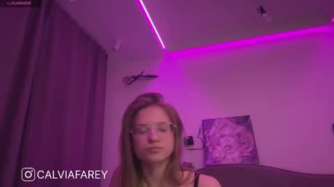 Snapshot of calvia_farey chatting on 02-13-25, 02:56 calvia_farey online show from 02-13-25, 02:56
