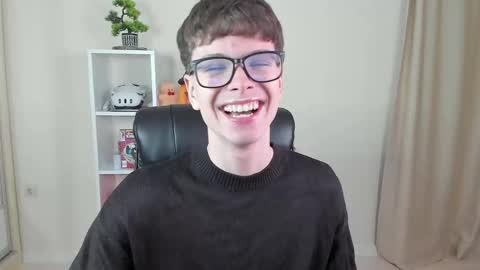 Hey I am Calvin  online show from 03-05-25, 07:06