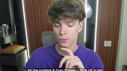 Hey I am Calvin  online show from 04-22-26, 05:47