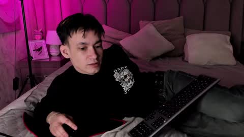 Calvin Owens online show from 02-05-25, 07:07