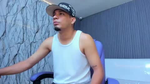cam_xman online show from 06-04-26, 12:55