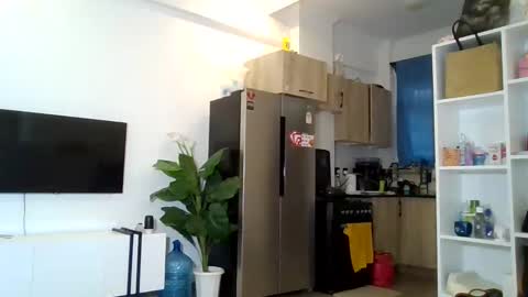 Snapshot of camclit chatting on 11-21-25, 12:37 Princess online show from 11-21-25, 12:37