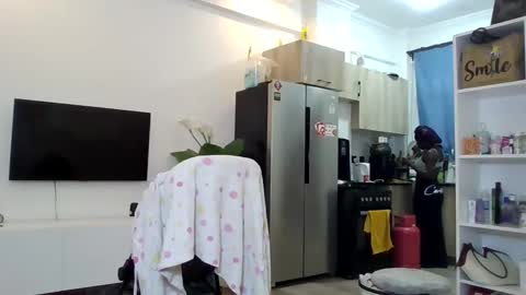 Snapshot of camclit chatting on 12-01-25, 09:47 Princess online show from 12-01-25, 09:47