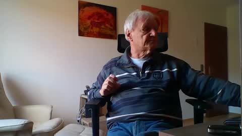 camcologne online show from 02-25-26, 09:19