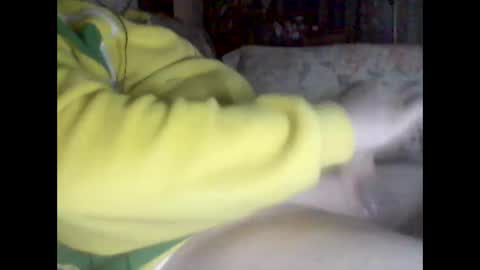 Dylan online show from 12-18-25, 06:08