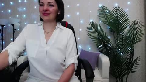 camelia_lillie online show from 05-12-26, 01:14