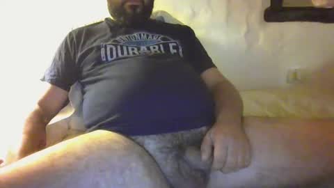 Snapshot of camera008 chatting on 03-10-25, 02:06 camera008 online show from 03-10-25, 02:06