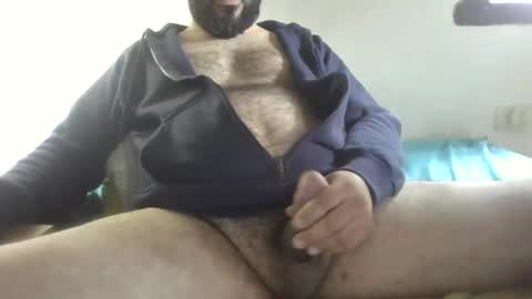 Snapshot of camera008 chatting on 09-26-25, 06:12 camera008 online show from 09-26-25, 06:12