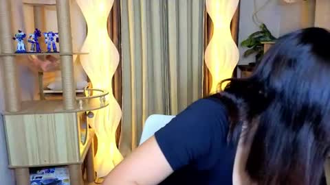 Jade online show from 07-16-26, 06:52