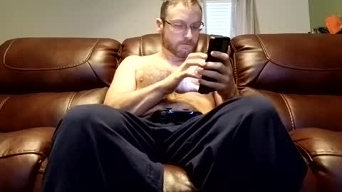 Snapshot of camguy2425 chatting on 01-26-25, 12:33 CamGuy online show from 01-26-25, 12:33