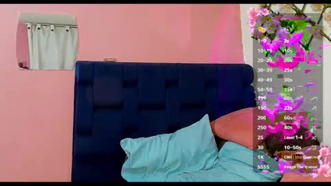 Snapshot of cami_casti777 chatting on 06-26-26, 04:28 trini-1000 online show from 06-26-26, 04:28