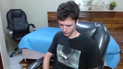 camievan online show from 03-05-26, 02:24