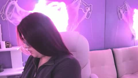 Camila Osorio online show from 11-03-25, 06:09