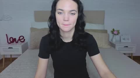 Snapshot of camila_777_ chatting on 11-25-25, 10:54 Camila online show from 11-25-25, 10:54