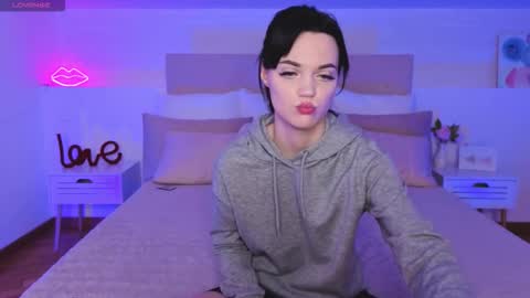 Camila online show from 12-14-25, 11:09