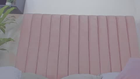 Camila online show from 02-06-25, 12:16