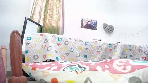 Camila online show from 02-06-26, 08:34