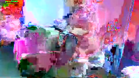 Snapshot of camila_cute5 chatting on 02-17-25, 01:42 Camila online show from 02-17-25, 01:42