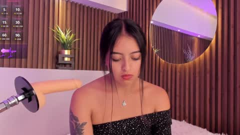 Camila online show from 02-03-25, 01:30