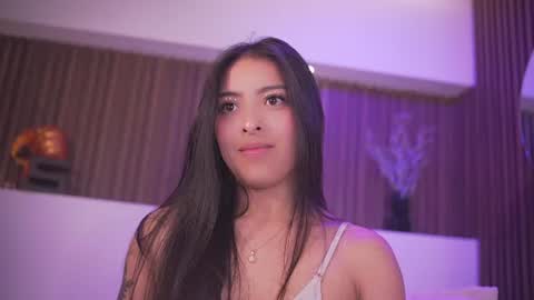 Camila online show from 06-25-26, 05:12