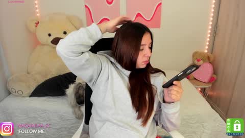  C A M I  online show from 12-18-24, 11:19