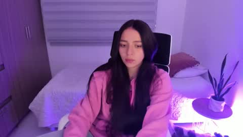  C A M I  online show from 02-17-26, 02:30