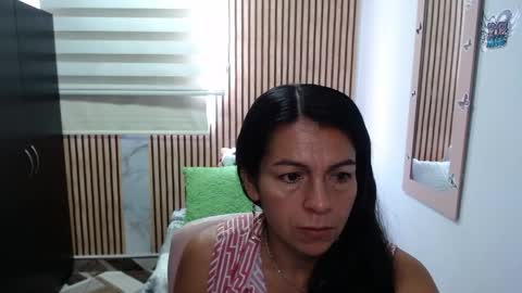 Camila Vargas online show from 04-21-26, 04:56