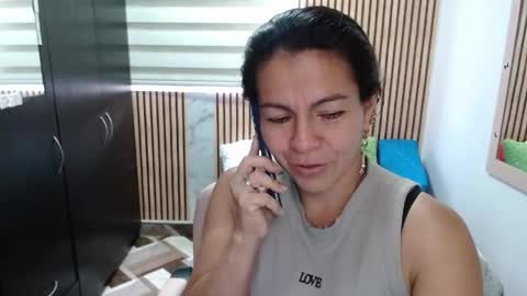 Camila Vargas online show from 05-04-26, 09:33