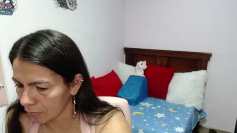 Camila Vargas online show from 07-04-26, 06:58