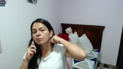 Camila Vargas online show from 07-31-26, 05:12