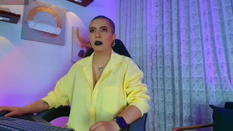    online show from 09-22-25, 12:07