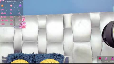 Snapshot of camilabenitezz chatting on 07-20-26, 01:57 camila benitez online show from 07-20-26, 01:57