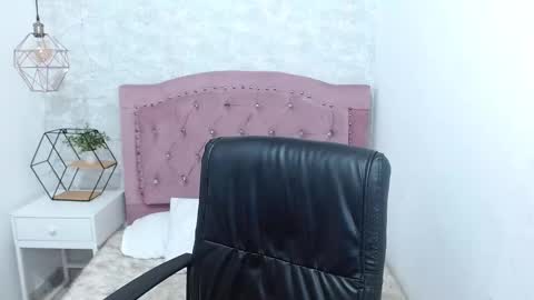 Cami online show from 02-10-25, 06:24