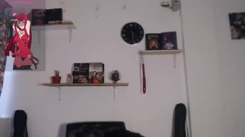 kira online show from 04-19-26, 07:05