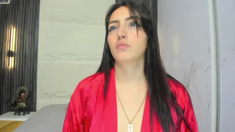 Snapshot of camilahunter__ chatting on 10-30-25, 11:11 Camila online show from 10-30-25, 11:11